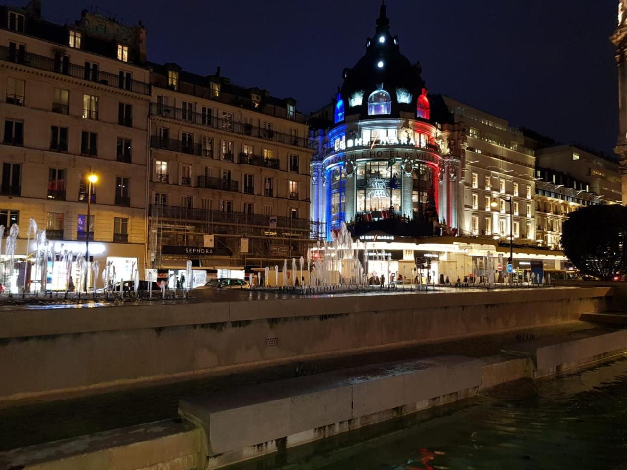 72 - Mermoz Mickey Mouse Paris Exterior foto